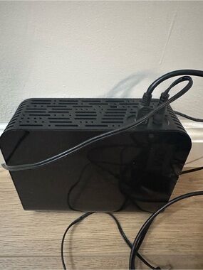 Western Digital My Book WD6400H1U-00 640GB Hard Drive External USB WITH CORDS